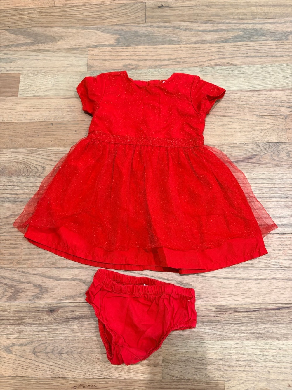 Carter’s baby girl sparkly red dress, tulle skirt,  Christmas or Valentine’s Day